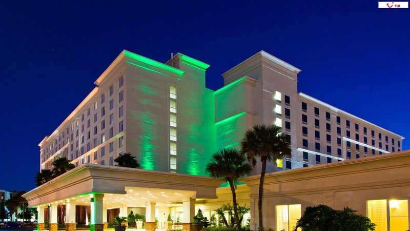 Holiday Inn & Suites Across From Universal Orlando common_terms_image 1