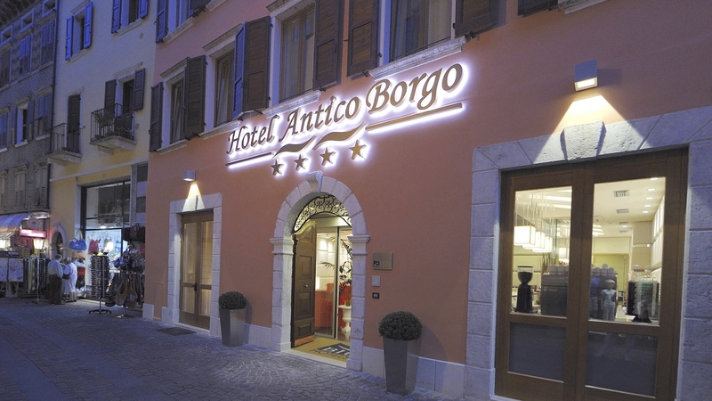 Italien - Riva del Garda - 4* Hotel Antico Borgo common_terms_image 1