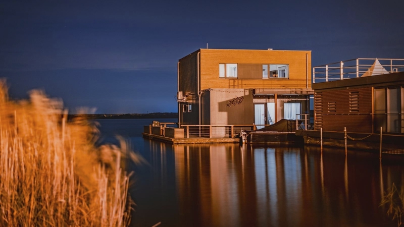 Deutschland– Gräbendorfersee - Floating House common_terms_image 1