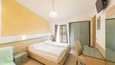 Italien - Gardasee - Limone sul Garda - 4* Hotel Garda Bellevue common_terms_image 4